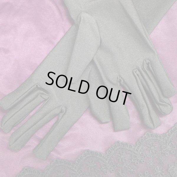 画像4: ロンググローブ 手袋 サテン風 【黒 ブラック】 ウェディング ブライダル 花嫁 オペラ コスプレ セクシー COS-013 (4)