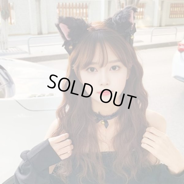 画像2: 猫耳 カチューシャ【ブラック ホワイト】2色セット ネコ耳 鈴付き リボン フワフワ ハロウィン クリスマス メイド コスプレ 仮装 ヘアアクセサリー 大人 COS-017 (2)